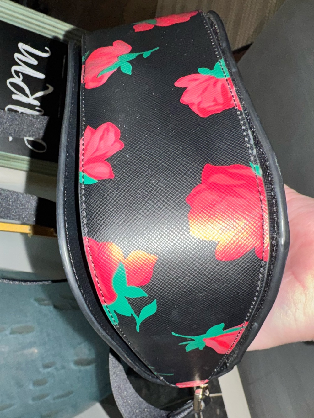 Kate Spade Madison Rose Toss Printed
Saddle Bag style KE533 - sold out at stores - Picture 13 of 15